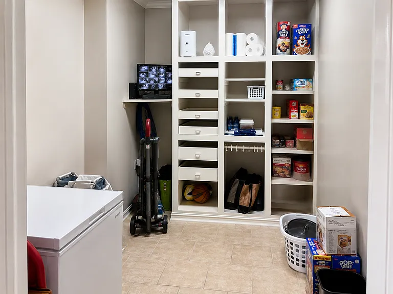 1407 Skrivanek Ct — Photo 8