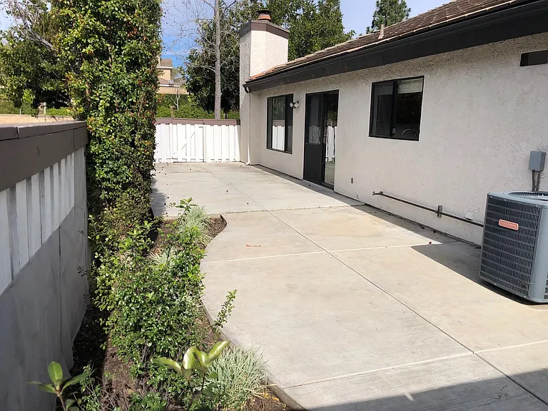 441 Sobre Colinas Pl — Photo 9