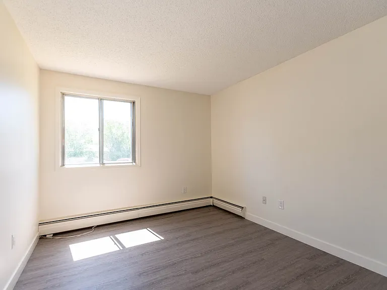 191 Rink Ave — Photo 13