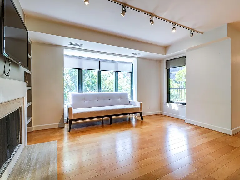 1080 Wisconsin Ave NW #2019 — Photo 12