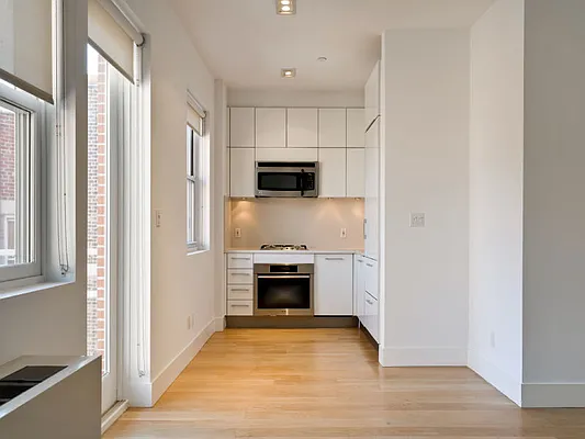 Rented by Veracity NYC LLC | media 2