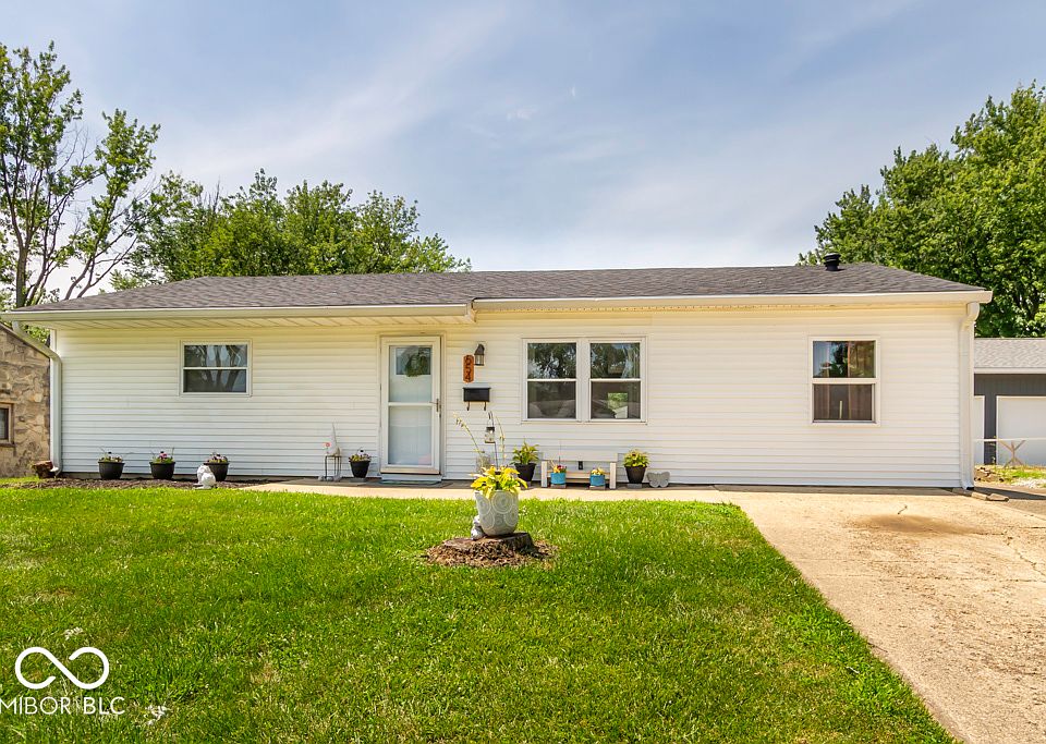 1st image of 654 Nelson Dr