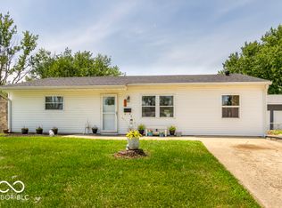 654 Nelson Dr, Mooresville, IN 46158