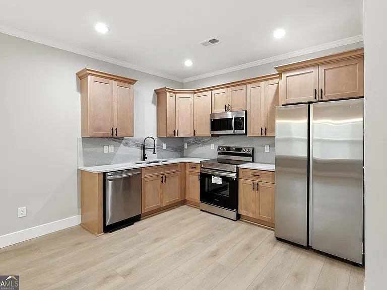 232A Brad St #A — Photo 5