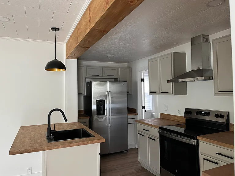 419 N 7th St — Photo 11