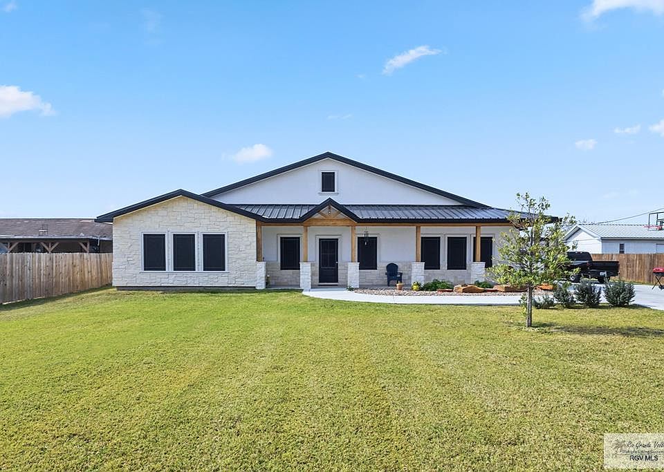 1st image of 20800 Espinosa Rd