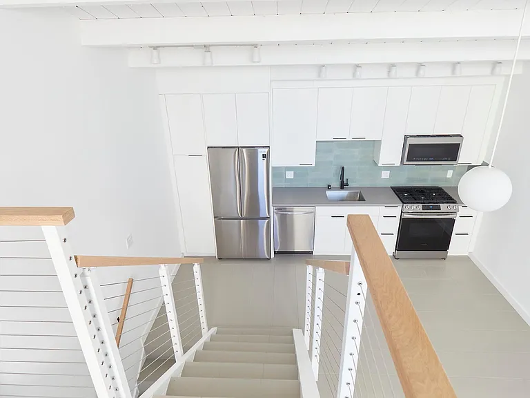 2204 Strongs Dr #5 — Photo 18