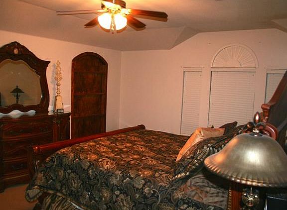 4th image of 525 Appaloosa Dr