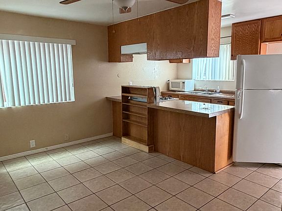 2nd image of 4556 40th St #4554.5