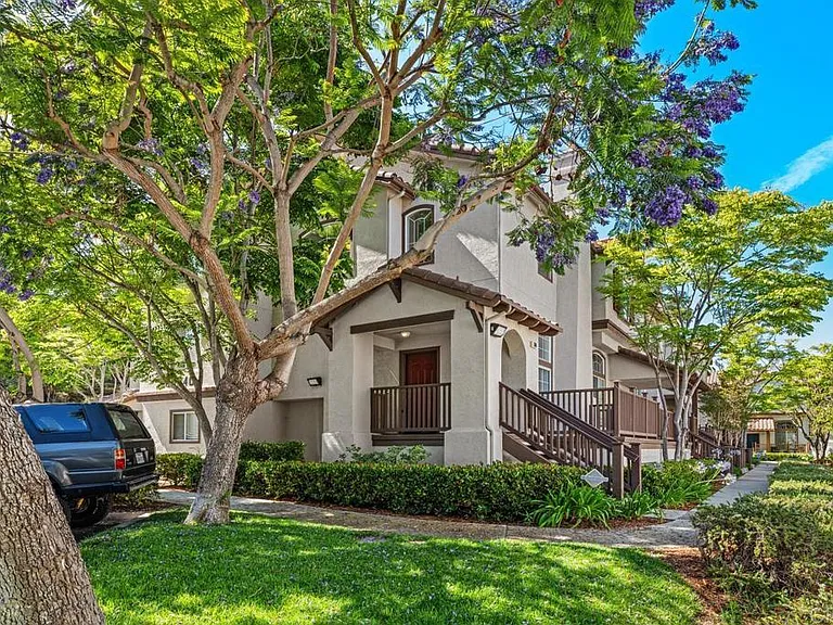 10340 Wateridge Cir #306 — Photo 4