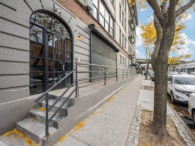 1381 Myrtle Ave #2E — Photo 9