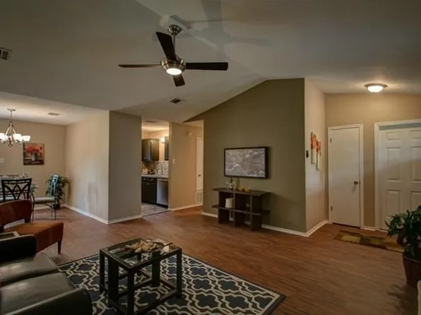 602 Shannon Cir, Leander, TX 78641