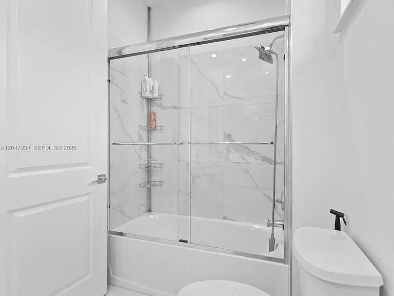 4388 NW 81st Ave — Photo 36
