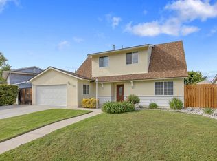 2087 Rhoda St, Simi Valley, CA 93065