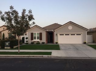 12420 Abercromby Dr, Bakersfield, CA 93312
