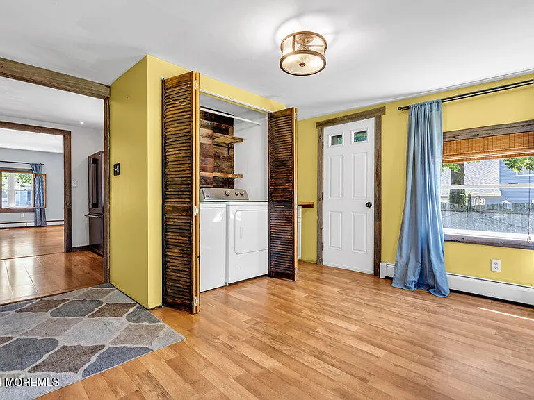 105 Longfellow Ave — Photo 18