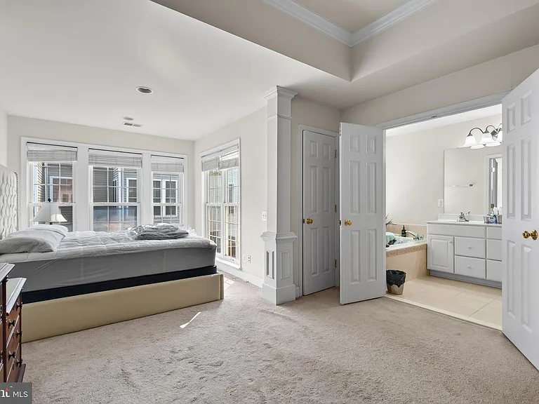13719 Maple Sugar Ln — Photo 3