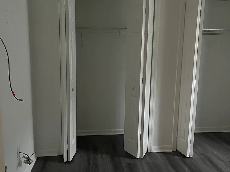 107 S Roma Way — Photo 11