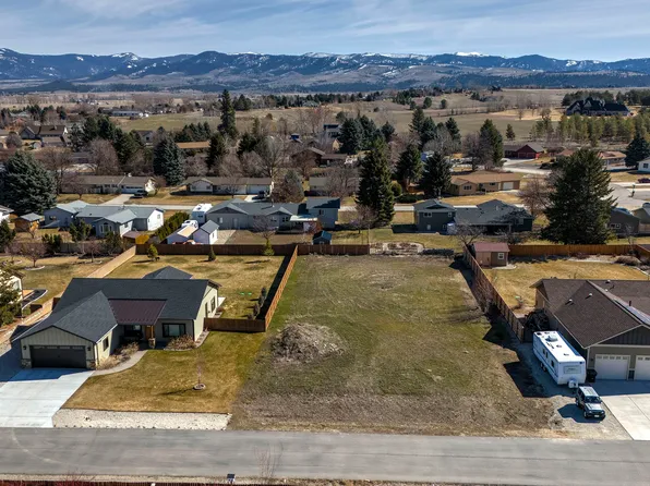 151 Joncar Ct, Hamilton, MT 59840