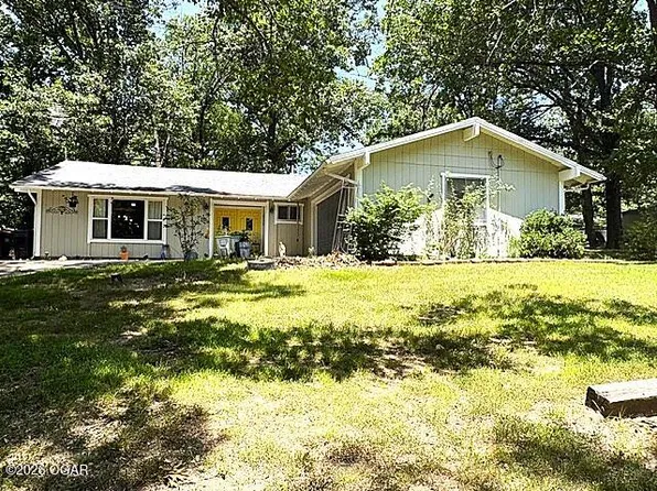 1003 Hickory St, Cassville, MO 65625