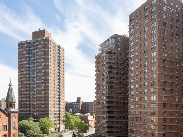 417 Grand Street image 12 of 13