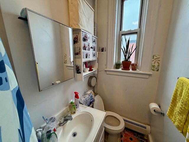 1st image of 732 Willow Ave APT 16