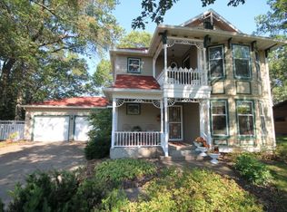 702 Farr Ct, Eau Claire, WI 54701
