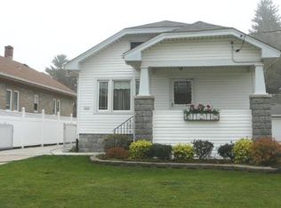 1625 Lakewood Ave, Racine, WI 53403