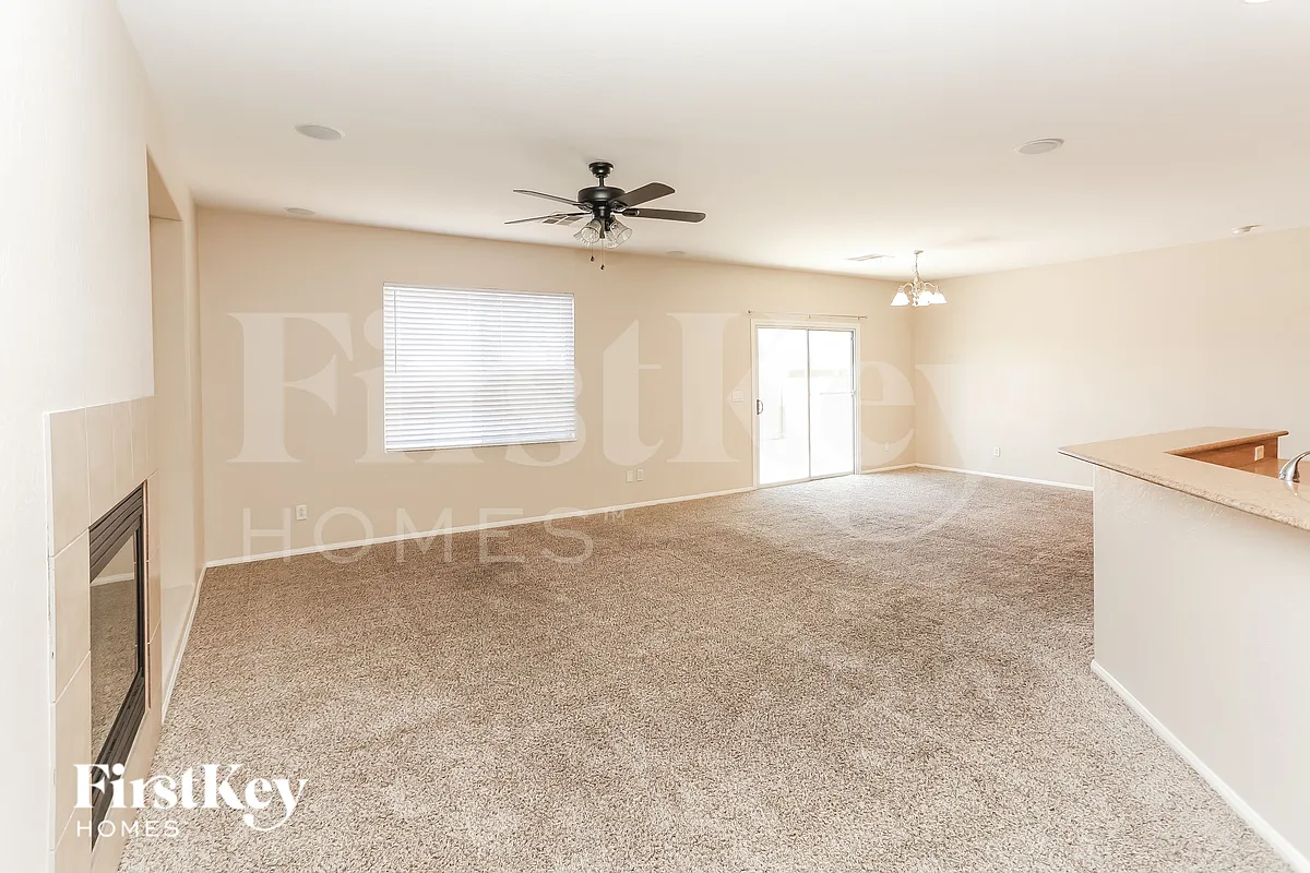 Building Photo - 4813 Bride St