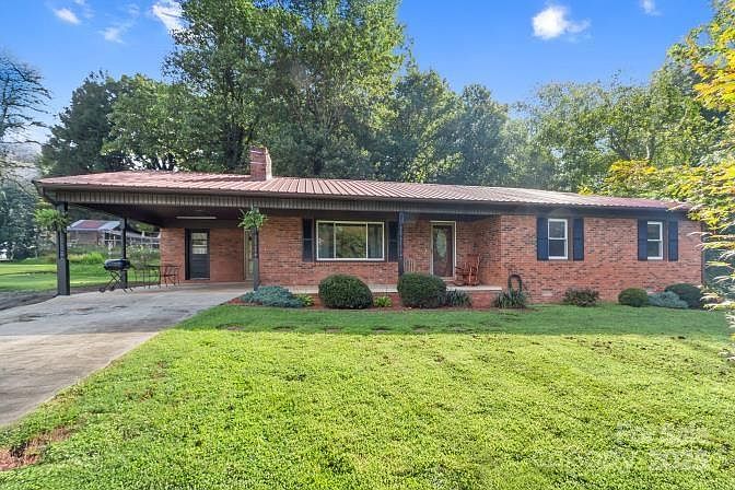 1st image of 109 Pleasant Valley Dr