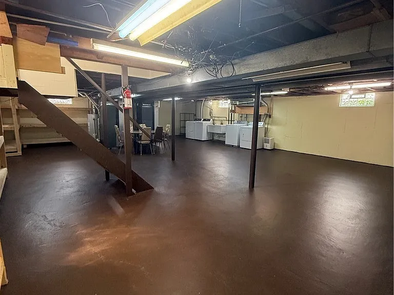 113 Argyle Ave #UPPER — Photo 23