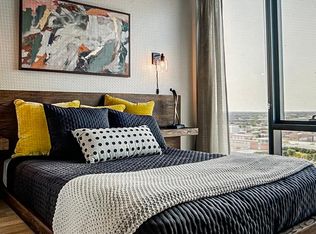 2110 S Wabash Ave #1102, Chicago, IL 60616