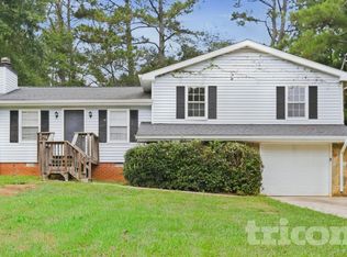 55 Henson Cir, Carrollton, GA 30117