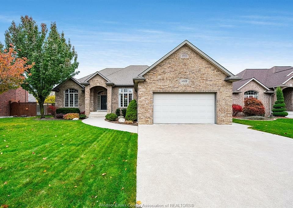 1st image of 1022 Chelsea Park Way
