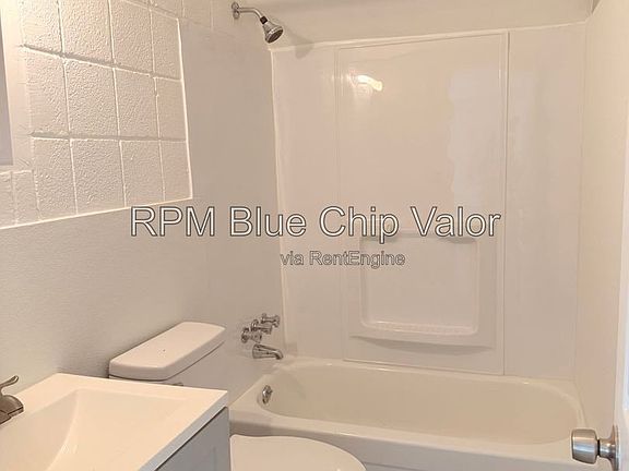 3rd image of 9481 Reading Rd APT 1