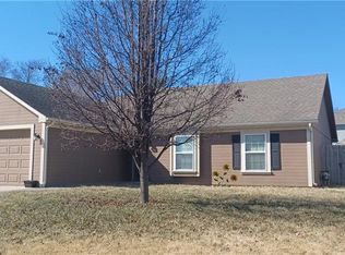 1600 N Dover St, Independence, MO 64058