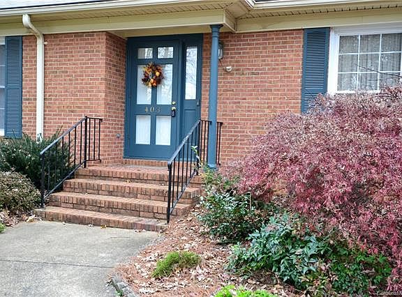 2nd image of 403 White Oaks Dr