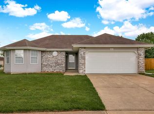 4602 W Portland St, Springfield, MO 65802