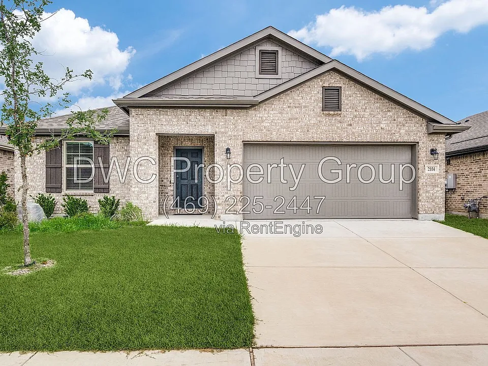 2104 Briar Rose Dr