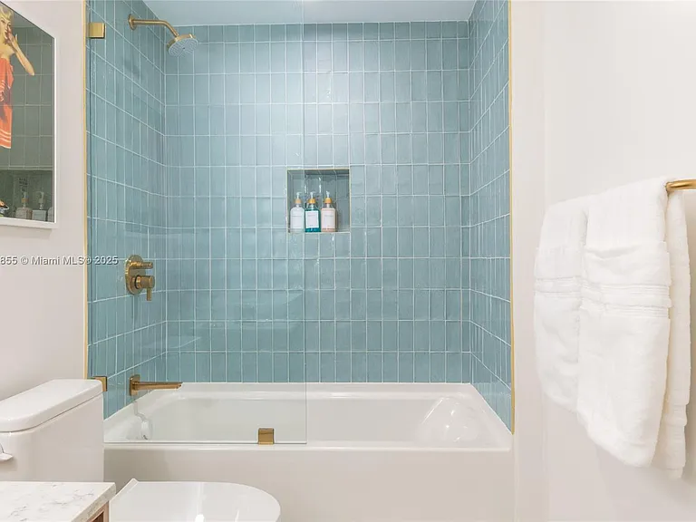 159 NE 6th St #3012 — Photo 28