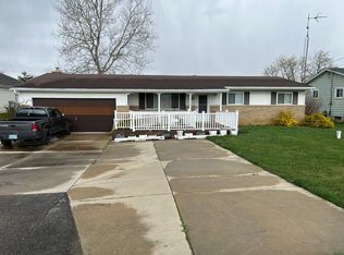 2112 S Center Rd, Flint, MI 48519