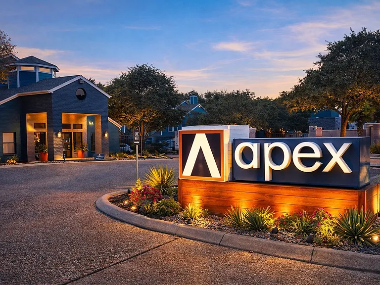 Apex Apartments — Photo 22