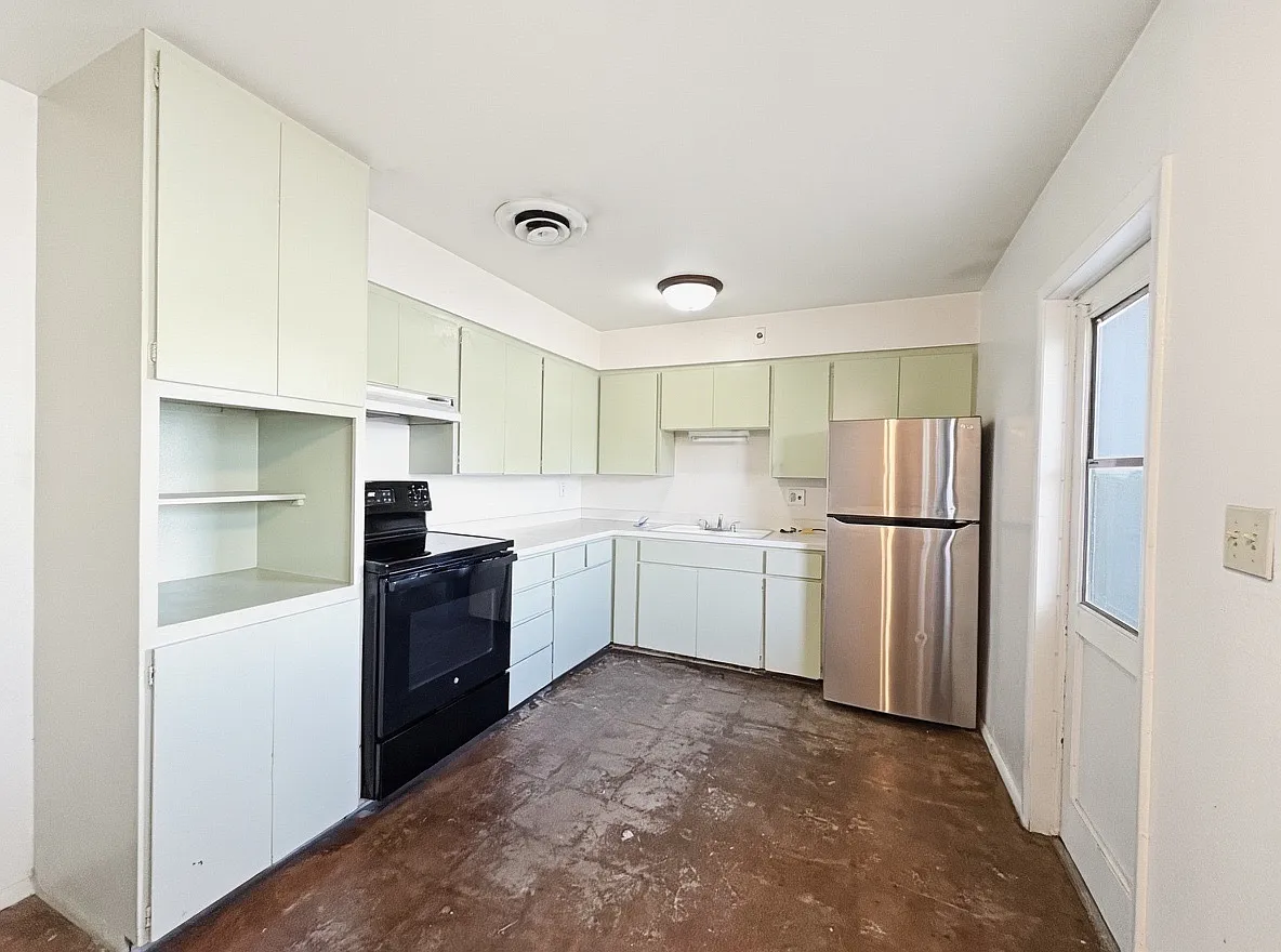 Building Photo - 513 E Hatcher Rd #9