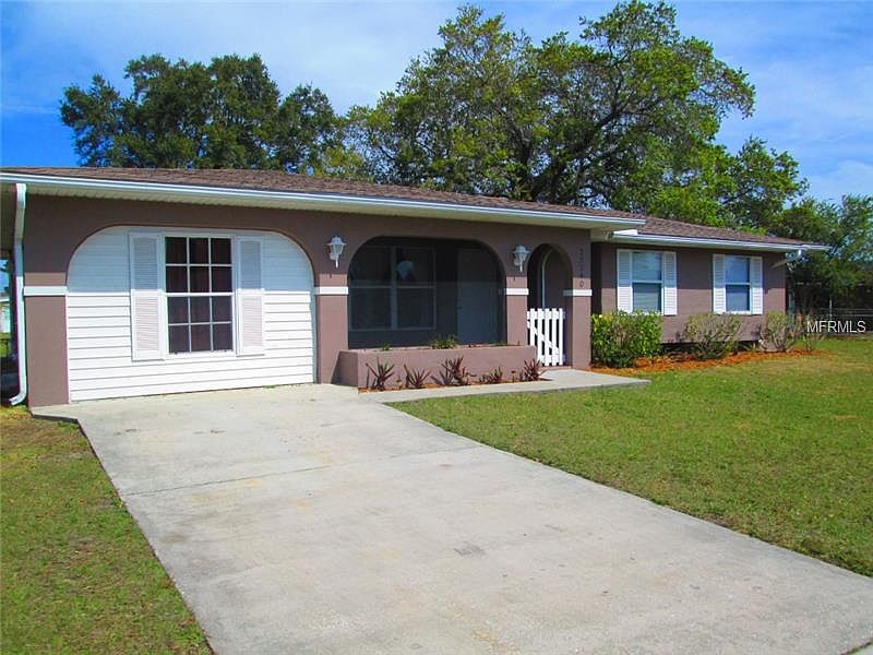 1st image of 22240 Aburto Ln