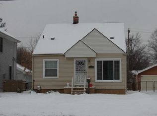 4448 Howe Rd, Wayne, MI 48184