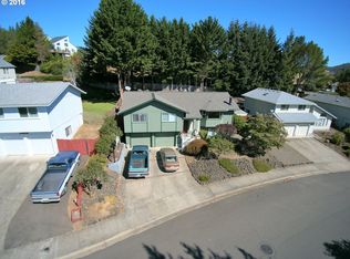2470 NW Loma Vista Dr, Roseburg, OR