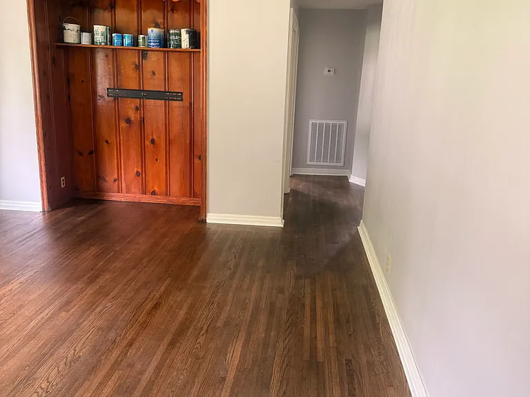 310 Rickenbacker Dr — Photo 4