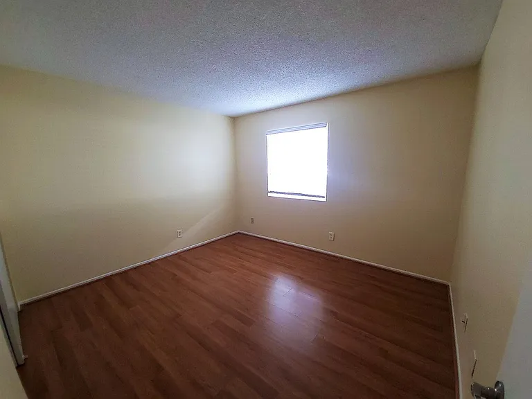 700 W University Dr #118 — Photo 7