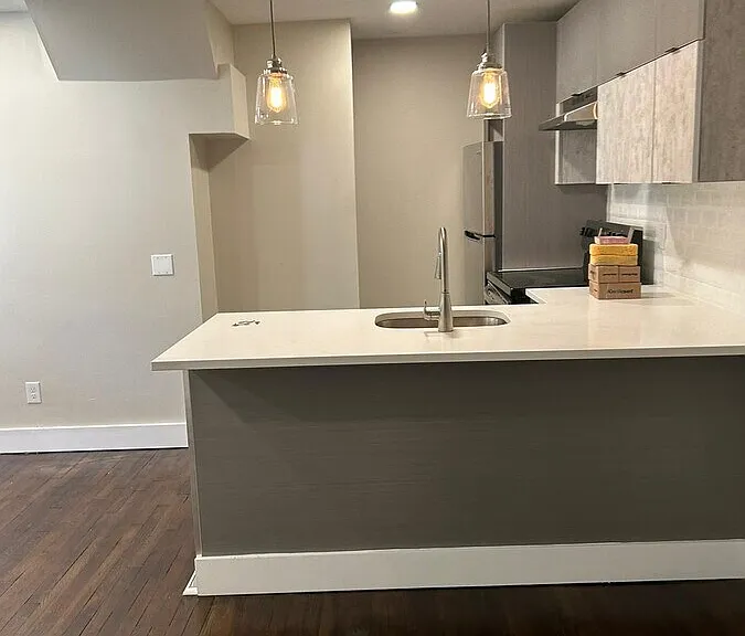 287 S Center St #6 — Photo 6