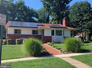 1704 Lansdowne Way, Silver Spring, MD 20910